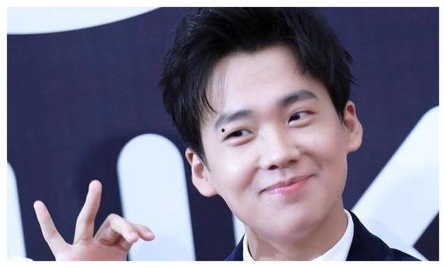 吃瓜娱乐郭麒麟,吃瓜娱乐背后的喜剧人生